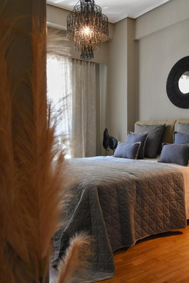 Pepromeno Luxury Apartment In The City Center Kalamáta Kültér fotó