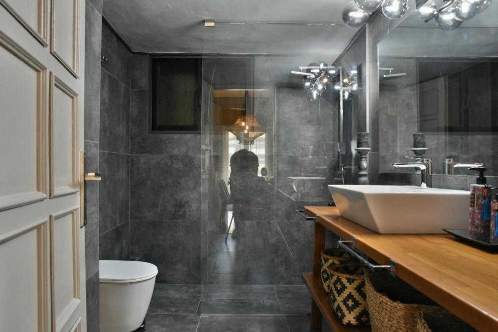 Pepromeno Luxury Apartment In The City Center Kalamáta Kültér fotó